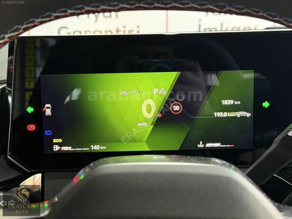 RENAULT CLİO 1.2 TCE ESPRİT ALPİNE LANSMAN RENK SIFIR AYARINDA