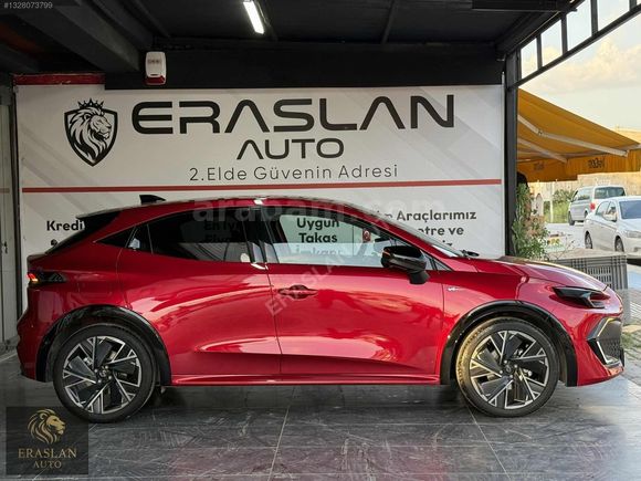 RENAULT CLİO 1.2 TCE ESPRİT ALPİNE LANSMAN RENK SIFIR AYARINDA