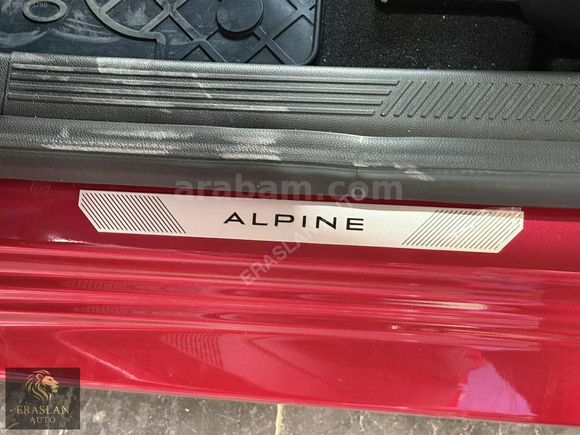 RENAULT CLİO 1.2 TCE ESPRİT ALPİNE LANSMAN RENK SIFIR AYARINDA