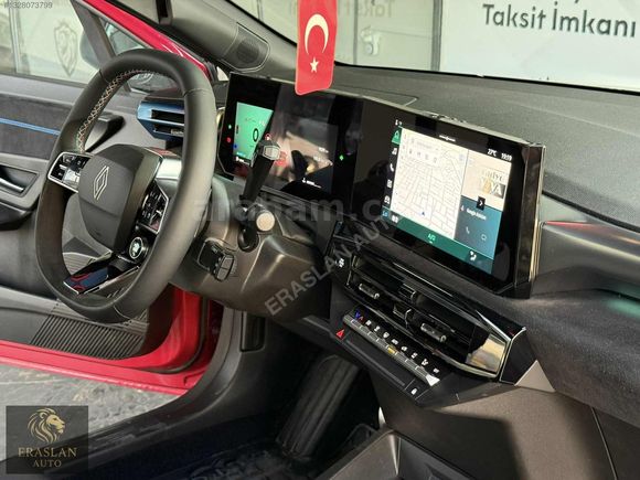 RENAULT CLİO 1.2 TCE ESPRİT ALPİNE LANSMAN RENK SIFIR AYARINDA