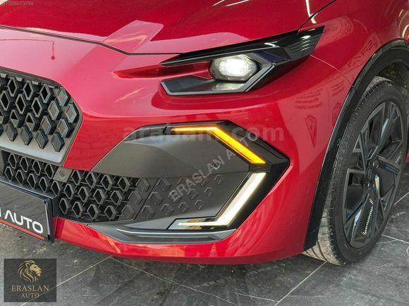 RENAULT CLİO 1.2 TCE ESPRİT ALPİNE LANSMAN RENK SIFIR AYARINDA