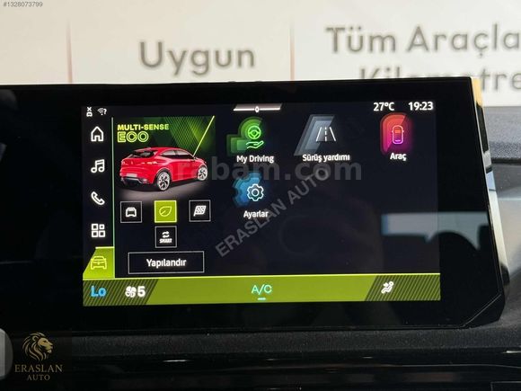 RENAULT CLİO 1.2 TCE ESPRİT ALPİNE LANSMAN RENK SIFIR AYARINDA