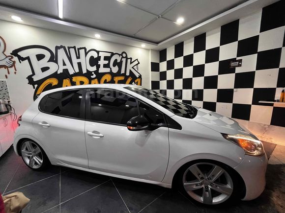 Sahibinden Peugeot 208 1.4 HDi Active 2014 Model 