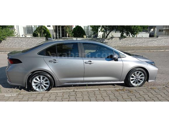 Sahibinden Toyota Corolla 1.5 Dream 2021 Model