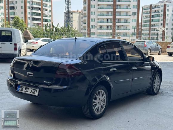 MEGANE 1.5 DCİ PİRİVİLEGE FULL PAKET ORJINAL
