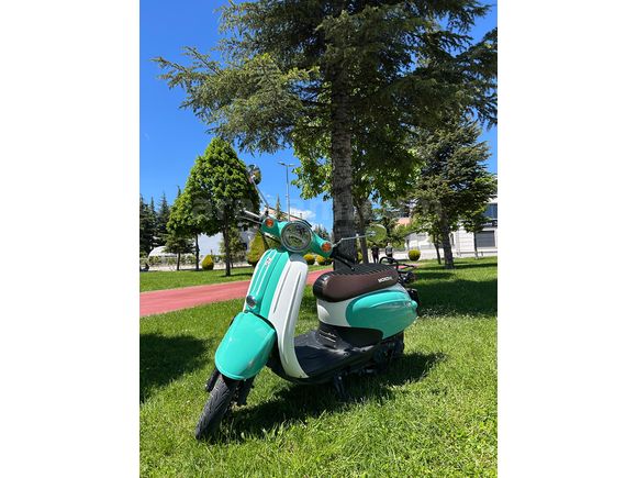 Acil satılık 80cc mondial turismo 
