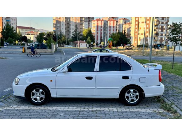 YENİ MUAYNELİ KLİMALI 256.000 KM DE ACCENT  1.5 GLS