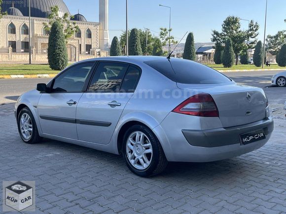 KÜP-CAR'DAN TEMİZ MASRAFSIZ MEGANE