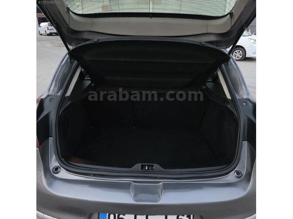 PRİVİLAGE SANRUFLU TOM TOM EDİTİON NAVİGASYONLU