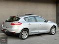 SEL-CAR'dan-2011-RENAULT MEGAN-PRİVİLEGE-DİZEL-MANUEL-SUNROOF