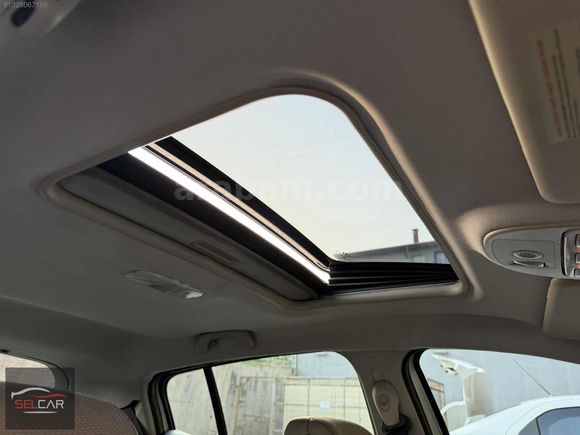 SEL-CAR'dan-2011-RENAULT MEGAN-PRİVİLEGE-DİZEL-MANUEL-SUNROOF