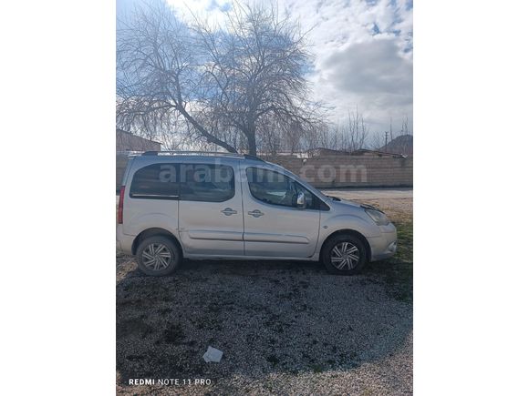 Sahibinden Citroen Berlingo 1.6 Multispace 2010 Model