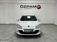 ÖZPAM 2.EL'DEN 2012 RENAULT MEGANE III 1.5 DCİ PRİVİLEGE 110 BG