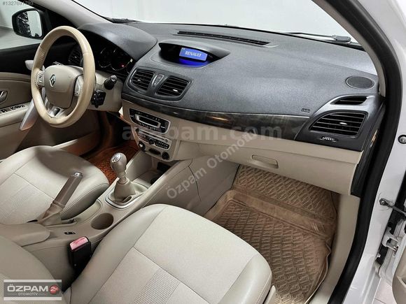 ÖZPAM 2.EL'DEN 2012 RENAULT MEGANE III 1.5 DCİ PRİVİLEGE 110 BG