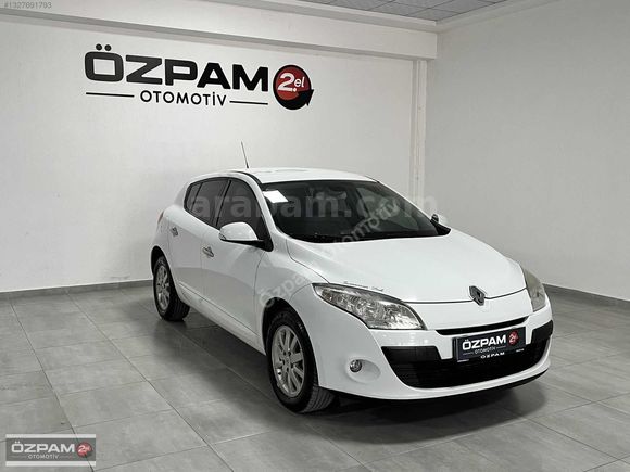 ÖZPAM 2.EL'DEN 2012 RENAULT MEGANE III 1.5 DCİ PRİVİLEGE 110 BG