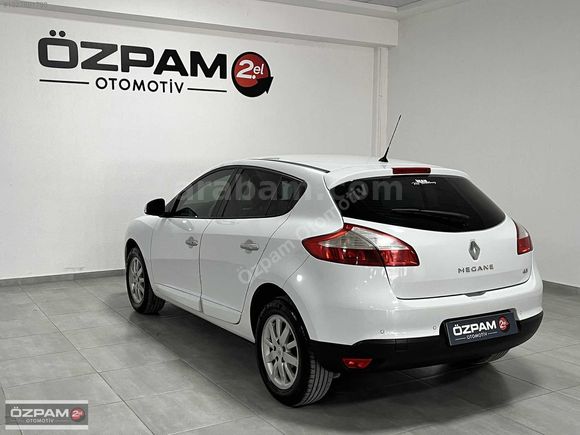 ÖZPAM 2.EL'DEN 2012 RENAULT MEGANE III 1.5 DCİ PRİVİLEGE 110 BG