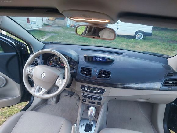 2012 MEGANE III 1.5 DCİ OTOMATİK VİTES CAM GİBİ