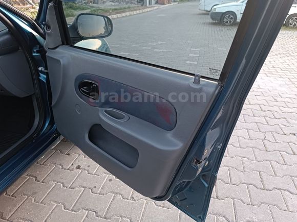 Klimalı Renault Clio