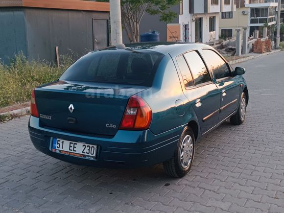 Klimalı Renault Clio