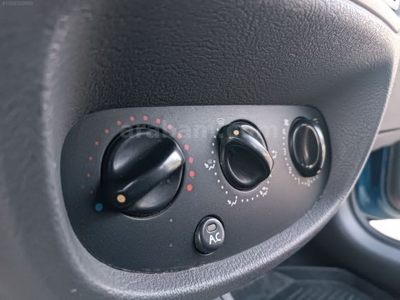Klimalı Renault Clio