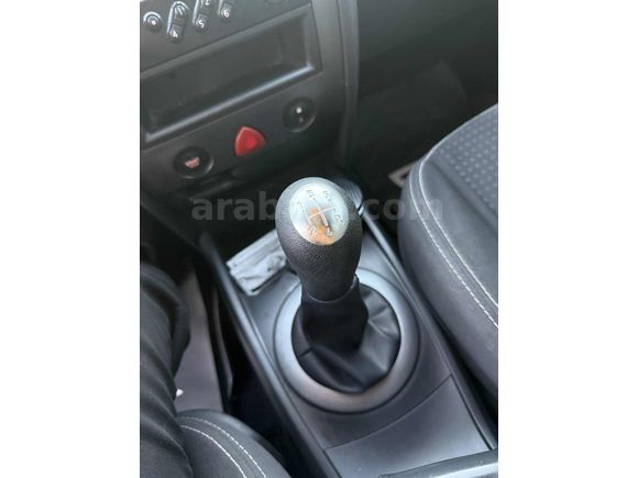 ESR/DEĞİŞENSİZ 3 PARÇA BOYALI TEMİZ BAKIMLI MEGANE