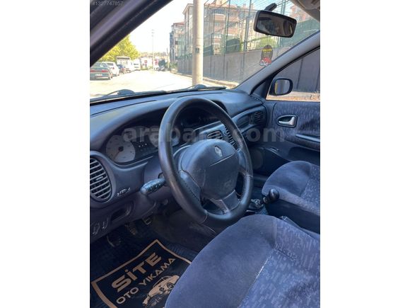2004 MODEL 1.6 16 VALF İLK ELDEN MEGANE