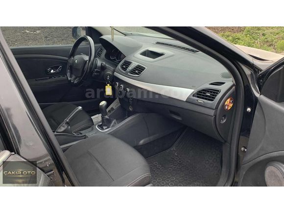 2013 FLUENCE 1.5Dci JOY
