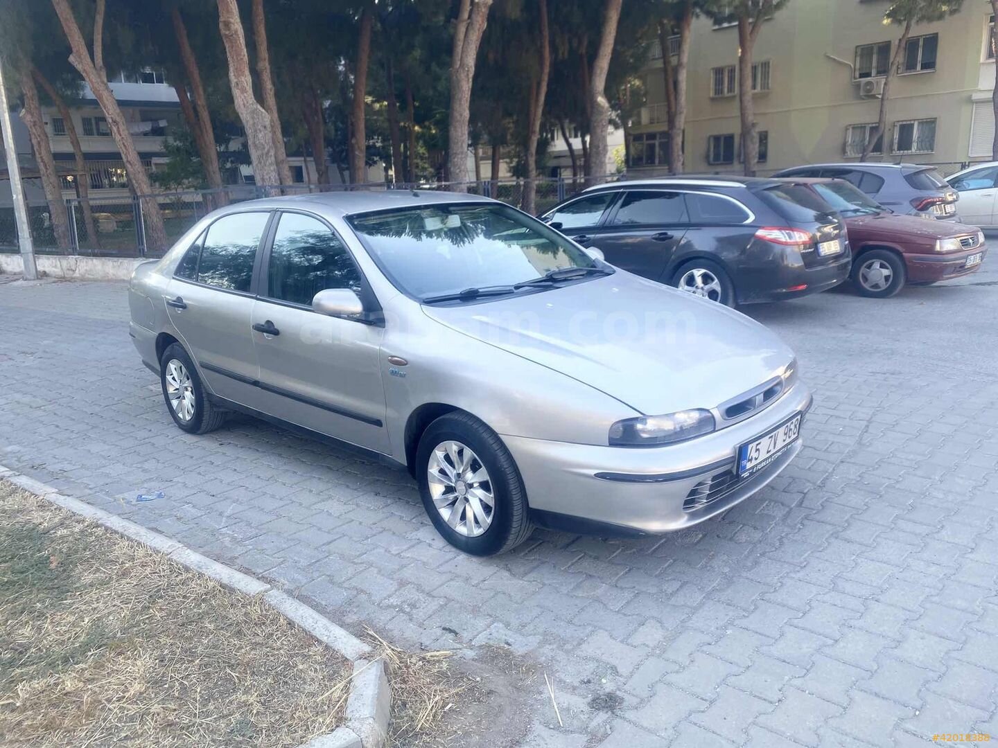 Galeriden Fiat Marea 1.6 SX 2001 Model İzmir 228.500 km Gri 3