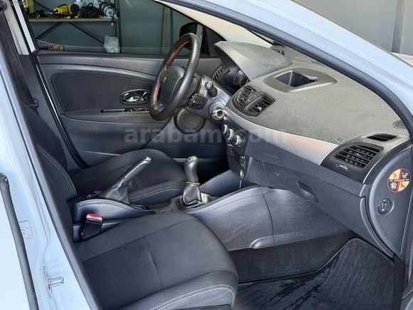55KOÇ AUTO GARAJ'DAN 2013 FLUENCE 1.5 dCİ JOY PAKET