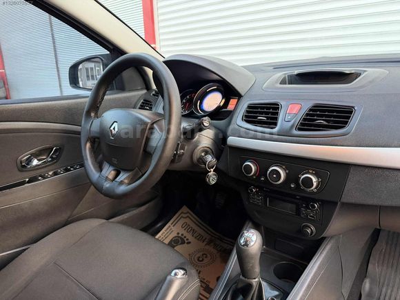 2013/MODEL/HATASIZ/BOYASIZ/TRMERSİZ/220.000'KM'DE/EMSALSİZ