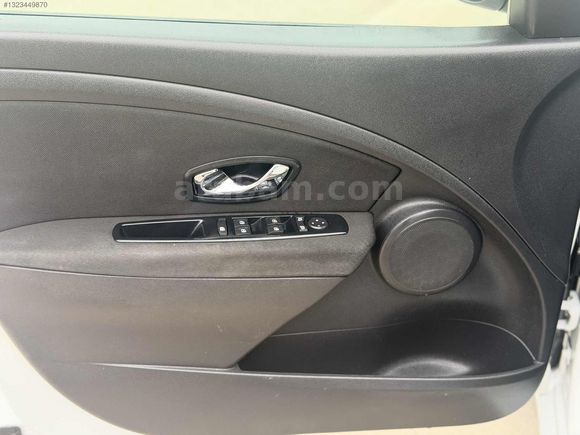 ORIJINAL 157.000'DE OTOMATIK RENAULT FLUENCE