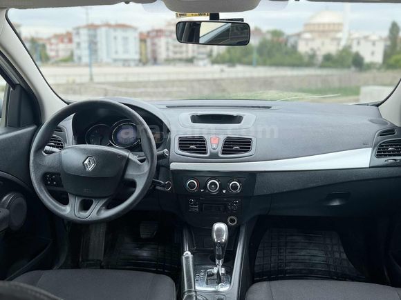 ORIJINAL 157.000'DE OTOMATIK RENAULT FLUENCE