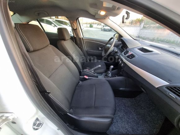 2014 RENAULT FLUENCE 1.5 dci 138.*** km de