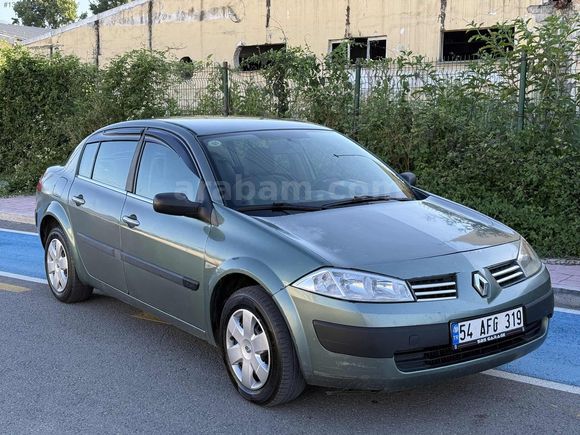 SBS GARAGE'DEN 2004 MEGANE 2 1.6 LPGLİ TEMİZ