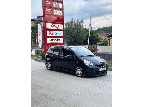 Sahibinden Honda Jazz 1.4 ES 2005 Model 