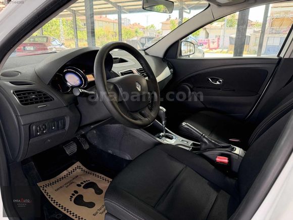 ENSA'DAN 2013 MODEL HATASIZ FLUENCE 141 BİNDE 1.5 DİZEL OTOMATİK