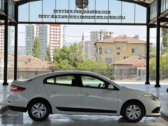 ENSA'DAN 2013 MODEL HATASIZ FLUENCE 141 BİNDE 1.5 DİZEL OTOMATİK