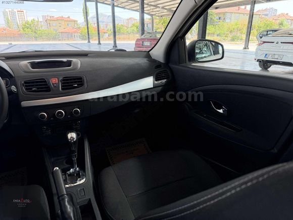 ENSA'DAN 2013 MODEL HATASIZ FLUENCE 141 BİNDE 1.5 DİZEL OTOMATİK