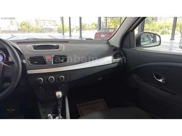 ENSA'DAN 2013 MODEL HATASIZ FLUENCE 141 BİNDE 1.5 DİZEL OTOMATİK