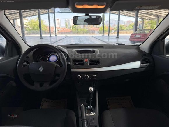 ENSA'DAN 2013 MODEL HATASIZ FLUENCE 141 BİNDE 1.5 DİZEL OTOMATİK