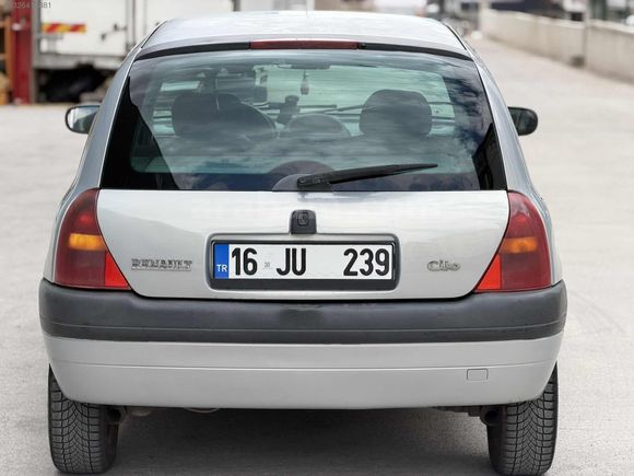 MASRAFSIZ 2002 CLİO 1.4 RTA
