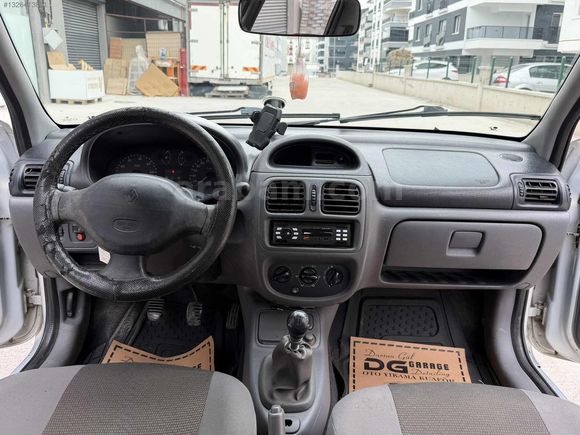 MASRAFSIZ 2002 CLİO 1.4 RTA