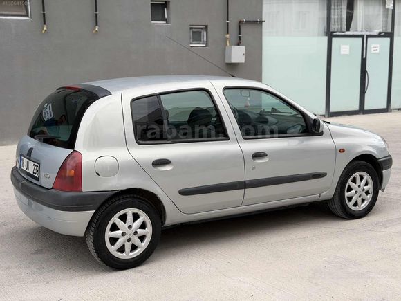MASRAFSIZ 2002 CLİO 1.4 RTA