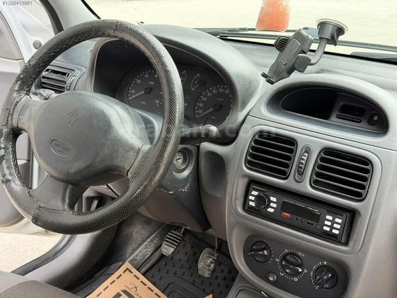 MASRAFSIZ 2002 CLİO 1.4 RTA