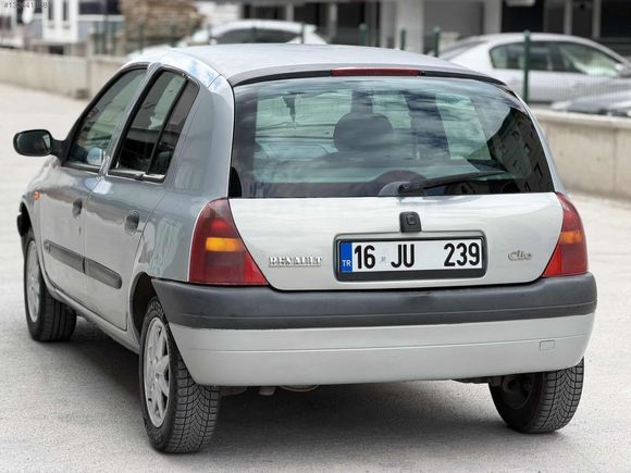 MASRAFSIZ 2002 CLİO 1.4 RTA