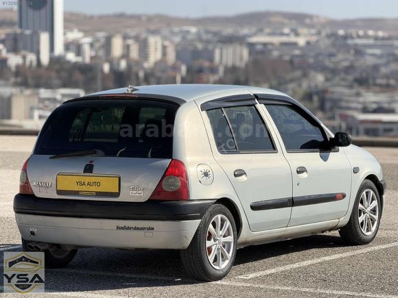 YSA AUTO'DAN RENAULT CLİO 1.4 RTA EMSALSİZ TEMİZLİKTE