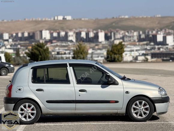 YSA AUTO'DAN RENAULT CLİO 1.4 RTA EMSALSİZ TEMİZLİKTE