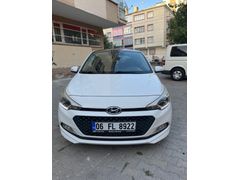 Sahibinden Hyundai i20 1.4 MPI Elite 2015 Model