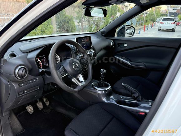 HATASIZ BOYASIZ 60.000 KM EMSALSİZ JUKE