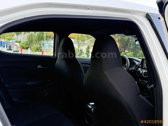 HATASIZ BOYASIZ 60.000 KM EMSALSİZ JUKE